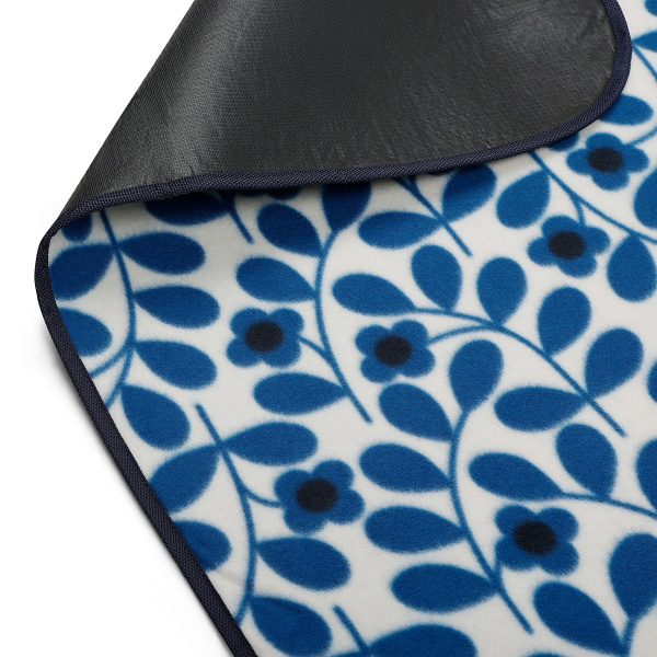 Piknika paklājiņš Orla Kiely Printed Picnic Blanket, F67, SGL Piknika paklājiņš Orla Kiely Printed Picnic Blanket, F67, SGL