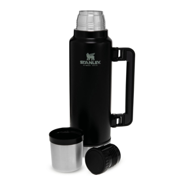 Термос "Stanley The Legendary Classic 1.4L", Черный, 1.4 L Термос "Stanley The Legendary Classic 1.4L", Черный, 1.4 L